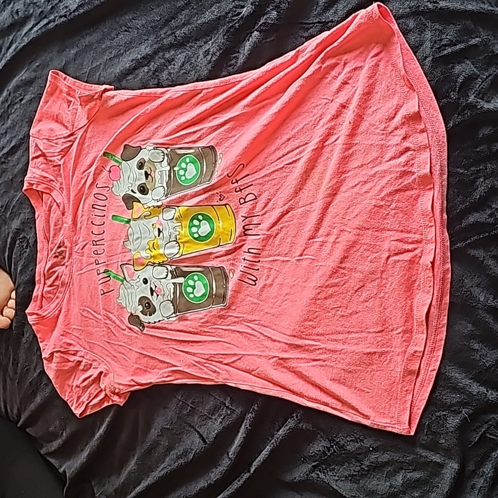Pink t-shirt